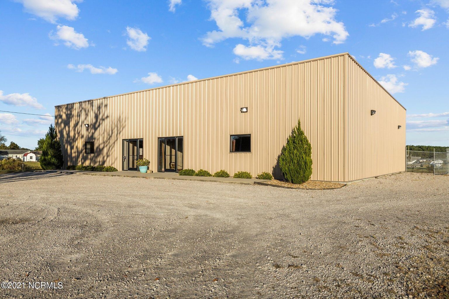 2142 Live Oak Street - C